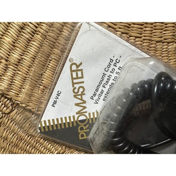 Promaster PM-V4C Paramount Cord Vivitar Flash to PC - Picture 3 of 7